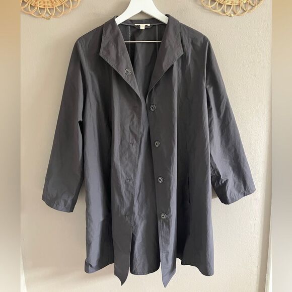 Eileen Fisher Lightweight Longline Button Down Collared Nylon Jacket Gray M - Picture 1 of 7